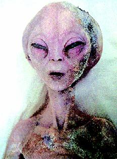 Кукла пришельца, экспонат музея НЛО в Росвелле